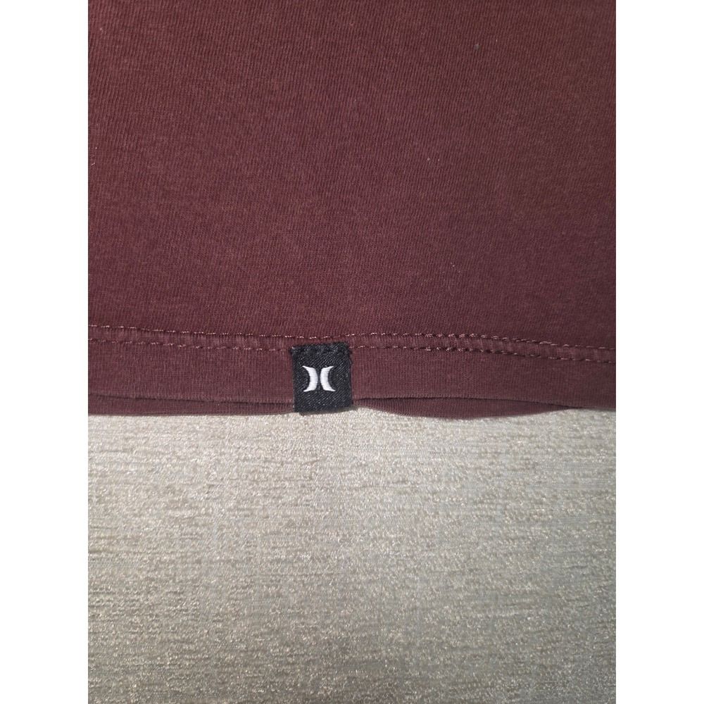 Hurley Mens Large Graphic T Shirt Burgundy Tribal Surf Skate Y2K 100% Cotton - Picture 3 of 7